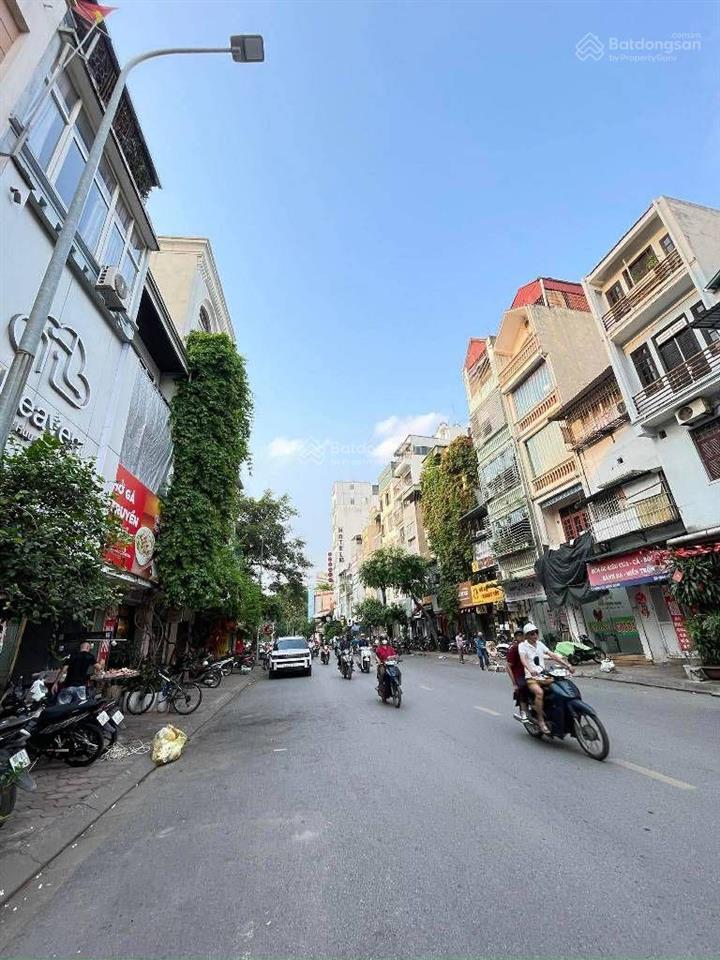 Bán nhà mặt phố nguyễn ngọc doãn, view hồ  2 thoáng, 56m2 x 4 tầng, mặt tiền 2,9m, giá 23,9 tỷ