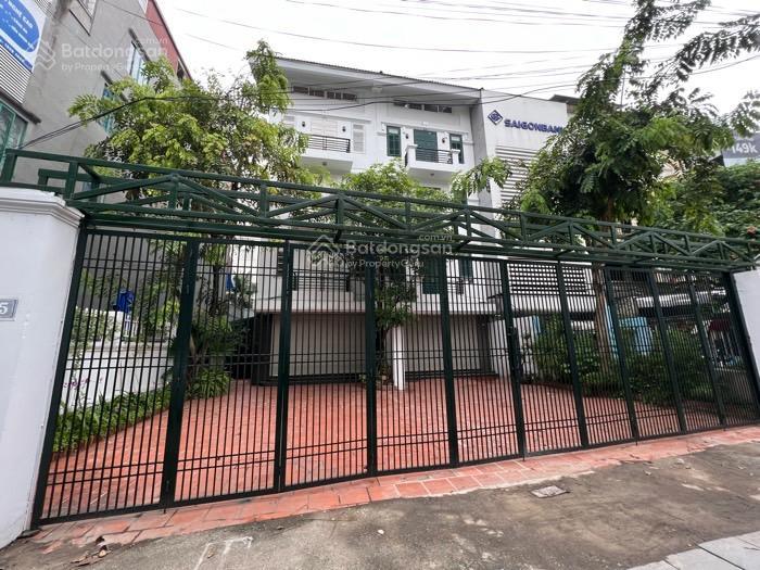 Chính chủ cần bán nhà mặt phố hoàng cầu, diện tích 122,5m2, 5 tầng, mặt tiền 7,5m, giá 50 tỷ
