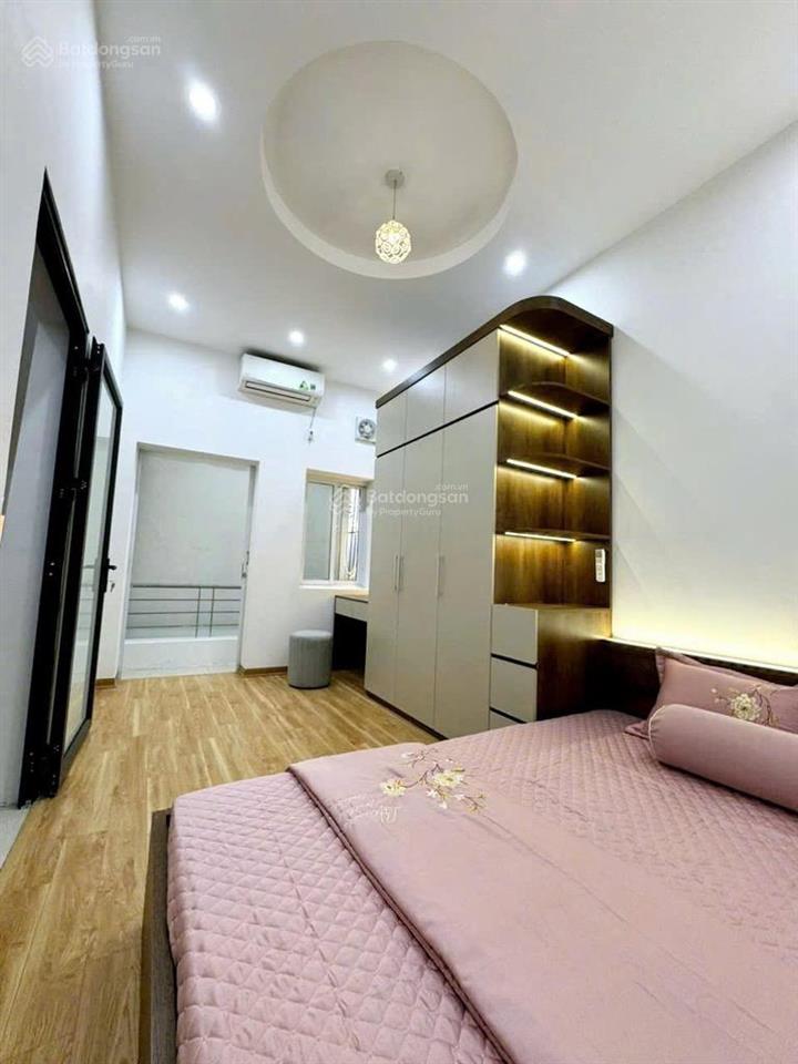 Bán nhà riêng ngõ 84 trần quang diệu, diện tích 30m2 x 3 tầng, mặt tiền 4,9m, giá 7,5 tỷ