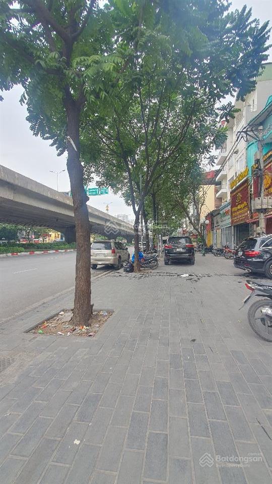 Bán nhà mặt phố khuất duy tiến  diện tích 328m2 , 5 tầng, mặt tiền 13,8m, giá 117 tỷ