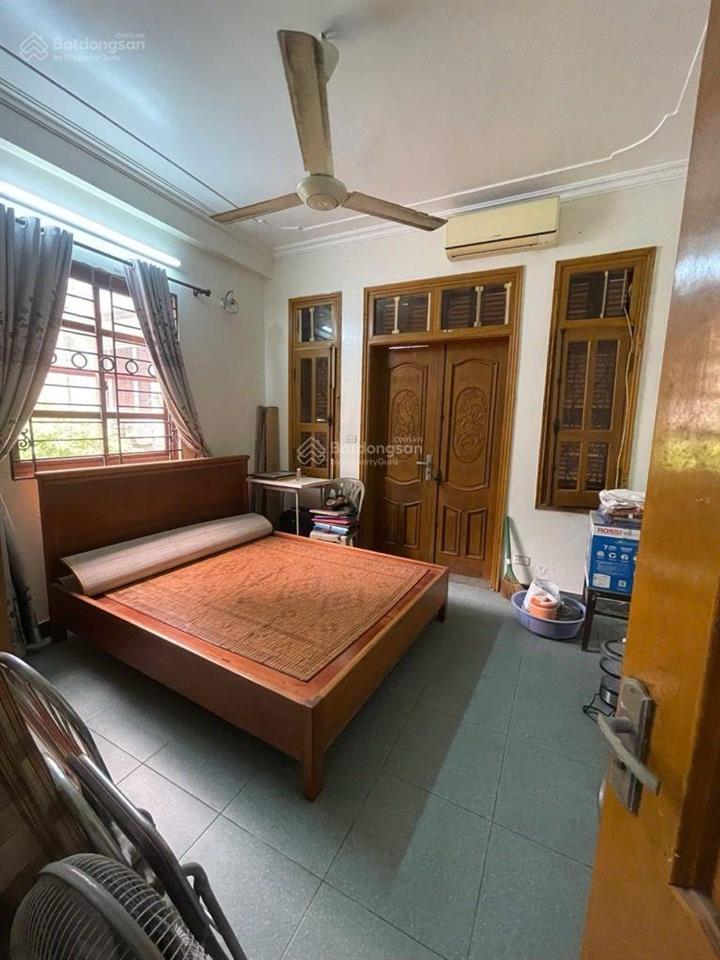 Bán nhà riêng phố hoa lư  nhà đẹp lô góc, diện tích 30m2, 4 tầng, mặt tiền 4,2m, giá 9,4 tỷ