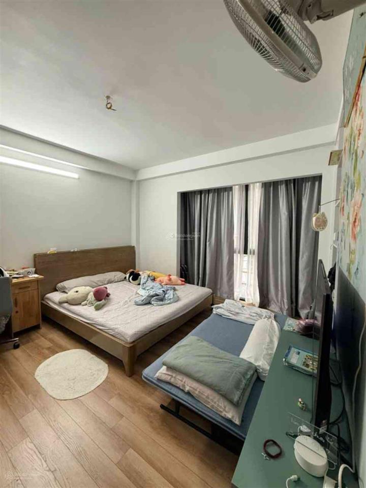 Bán nhà riêng lô góc ngõ 343 đội cấn  diện tích 45m2  5 tầng  mặt tiền 7m  giá 9,8 tỷ
