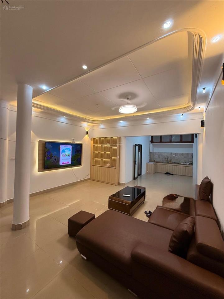 Bán nhà riêng phố trung kính  lô góc 3 thoáng  bán đất tặng nhà  chỉ 30m ra mặt phố