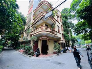 Bán nhà riêng phố trung kính  lô góc  phân lô  ô tô tránh  vỉa hè  cách mặt phố đúng 1 nhà