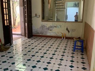 Bán nhà riêng phố hào nam  diện tích 60m2  3 tầng  mặt tiền 3m  giá 9,9 tỷ