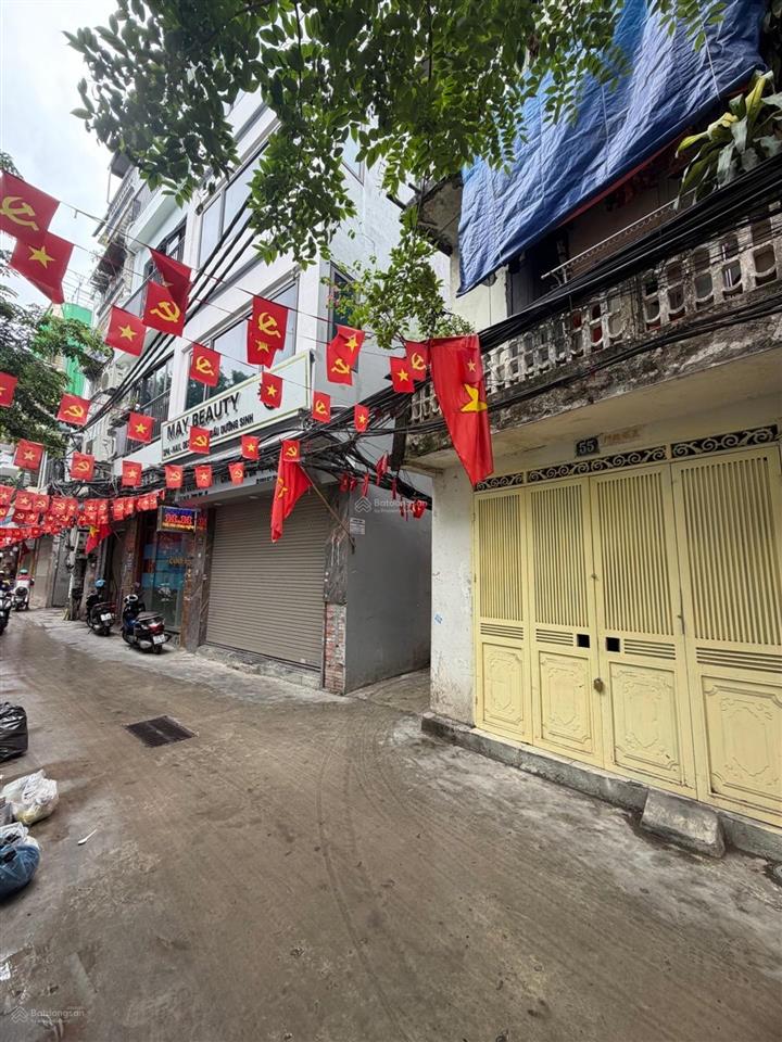 Bán nhà riêng ngõ trại cá, đường trương định, diện tích 35m2, 3 tầng, mặt tiền 5,1m, giá 5,3 tỷ