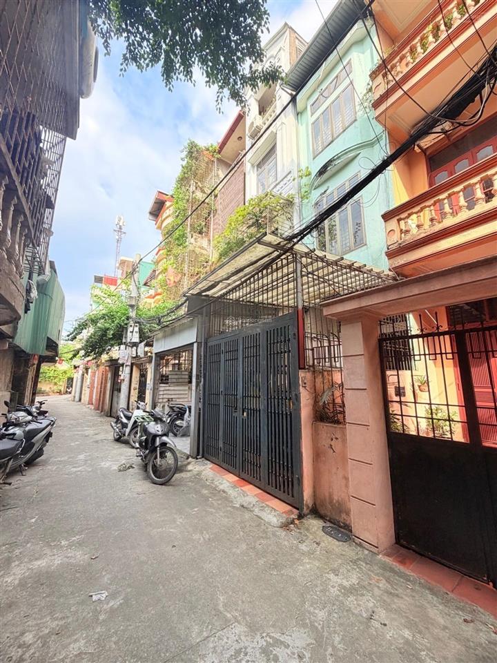 Bán nhà riêng ngõ tự do, phố trần đại nghĩa, diện tích 53m2, 4 tầng, mặt tiền 3m, giá 11 tỷ