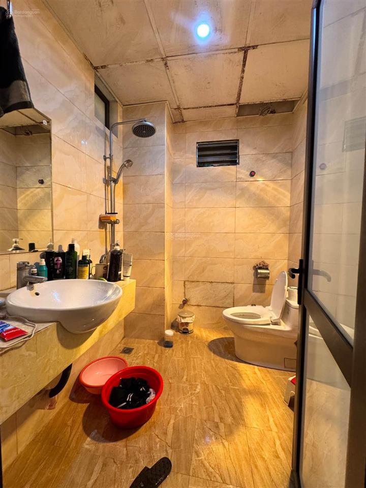 Bán nhà riêng phố nhật chiêu  10m ra phố  giá 18,9 tỷ