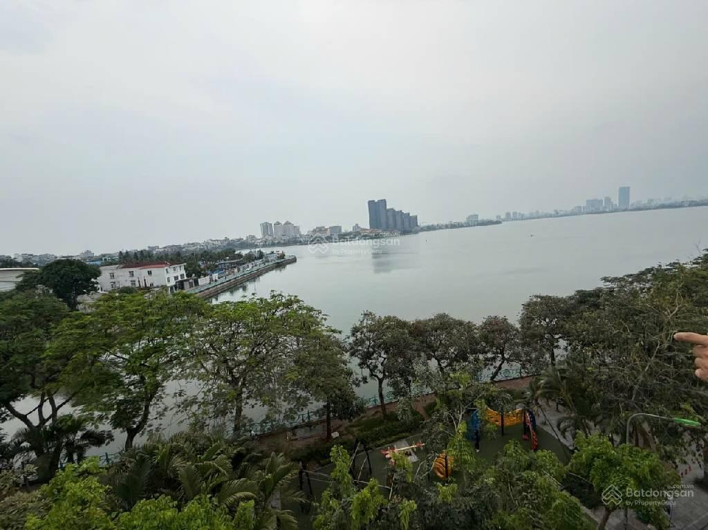 Bán nhà mặt phố nhật chiêu  view hồ tây  hai mặt phố  95 tỷ