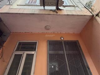 Bán nhà riêng phố cự lộc, diện tích 30m2, 5 tầng, mặt tiền 3,4m, giá 6,2 tỷ