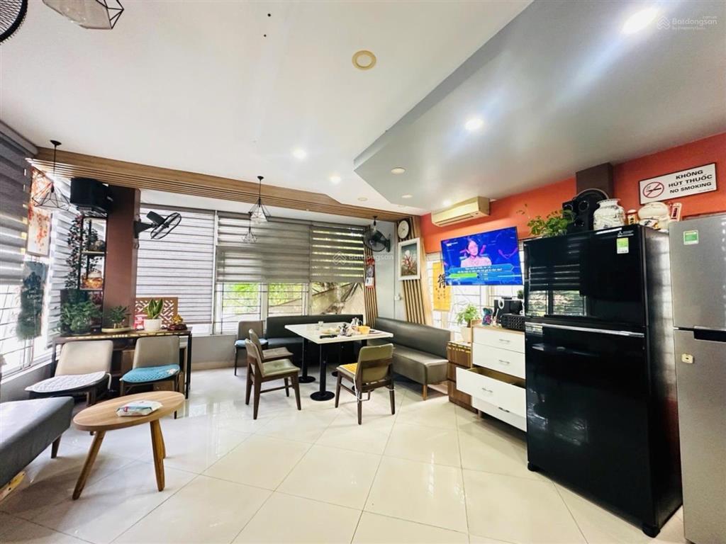 Bán nhà mặt phố phạm huy thông  lô góc  view hồ ngọc khánh  kinh doanh đỉnh
