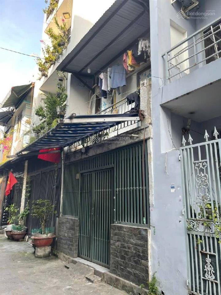 Khu nhà cao tầng hẻm ô tô đổ cửa. vị trí đẹp