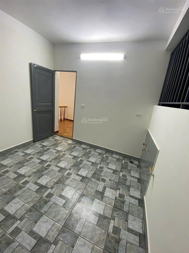 Chủ cần tiền muốn bán gấp nhà vân canh ô tô đỗ sát nhà chỉ nhỉnh 6 tỷ, 37m xây 4 tầng