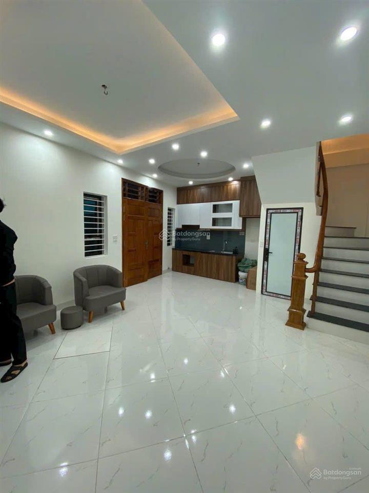 Chủ cần tiền muốn bán gấp nhà vân canh ô tô đỗ sát nhà chỉ nhỉnh 6 tỷ, 37m xây 4 tầng