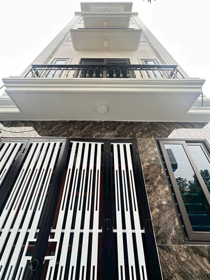 Chỉ 5 tỷ có ngay nhà trạm trôi. 31m, 5 tầng xây mới, chốt sớm chọn được căn nổi bật