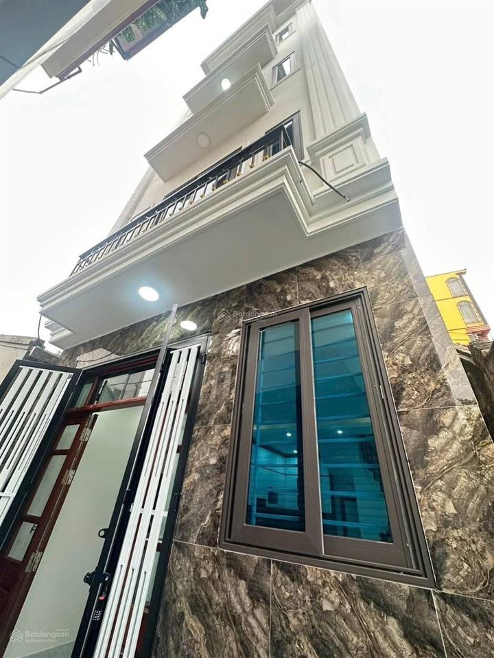 Chỉ 5 tỷ có ngay nhà trạm trôi. 31m, 5 tầng xây mới, chốt sớm chọn được căn nổi bật