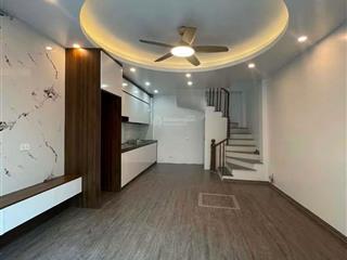 Gấp lắm rồi, chủ cần tiền bán nhà vân canh 31m, 5 tầng cứ thiện chí là bán
