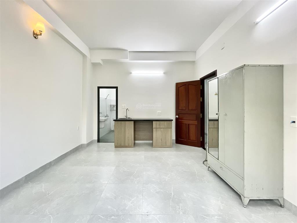 Khai trương nhà mới 100%  thang máy  ngay nhà ga t3  full nt