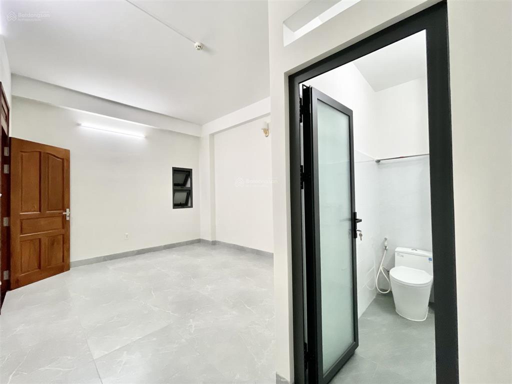 Khai trương nhà mới 100%  thang máy  ngay nhà ga t3  full nt