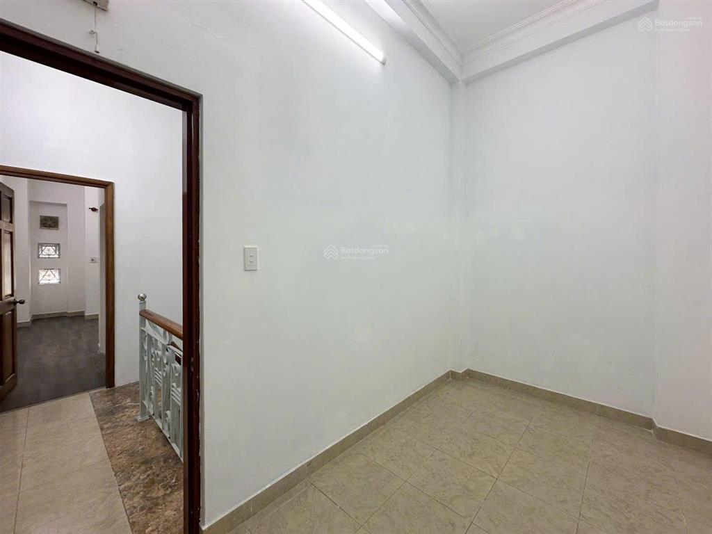 Cho thuê nhà riêng 4pn, 3wc, 100m2 tại phan văn sửu, p 13, q.tân bình, giá siêu hời 16 triệu vnd