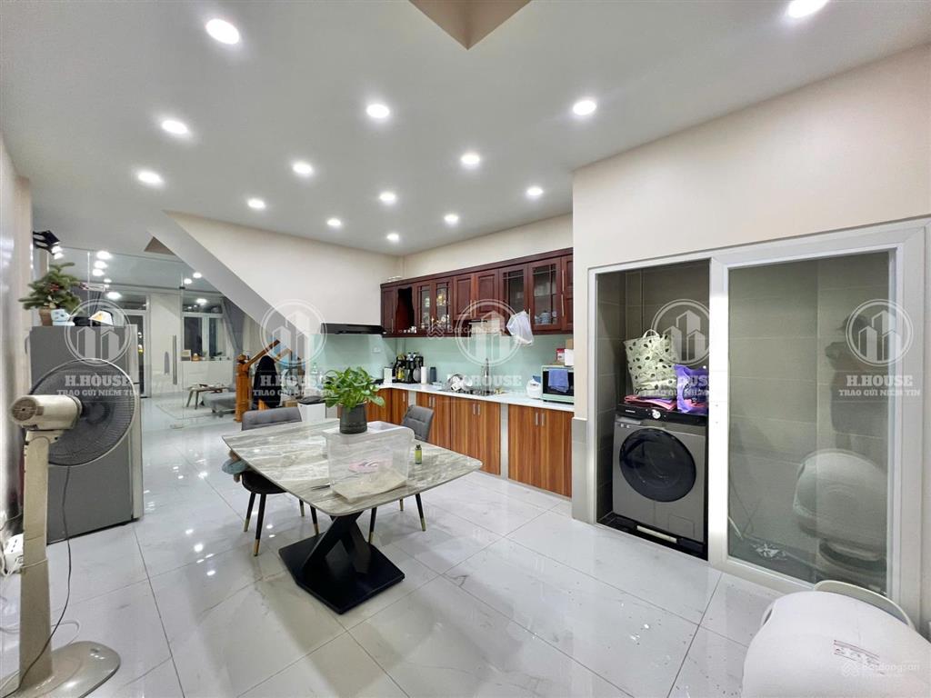 Cho thuê nhà mặt tiền 98 a4, p 12, q tân bình, 25 triệu, 350m2