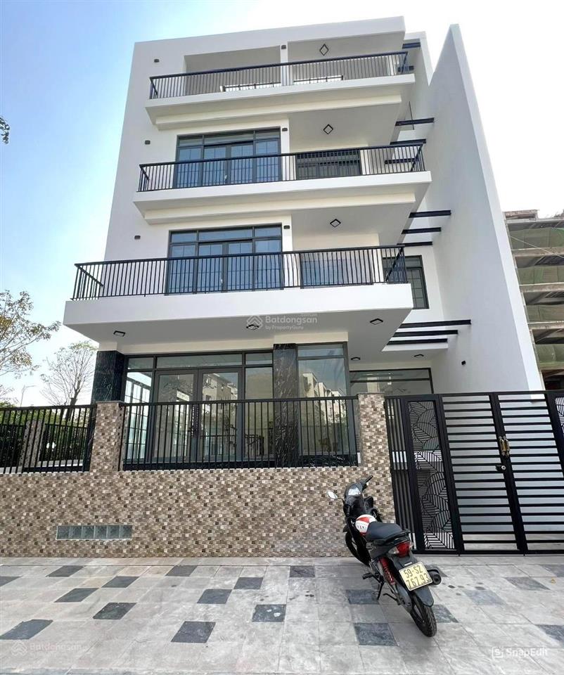Cho thuê văn phòng tại phổ quang, 60 triệu, 850m2, 3 tầng, 6 toilet, hàng hiếm tại chỉ với