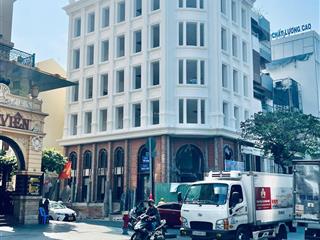 Cho thuê văn phòng ở phổ quang, 160 triệu, 1000m2, 5 tầng