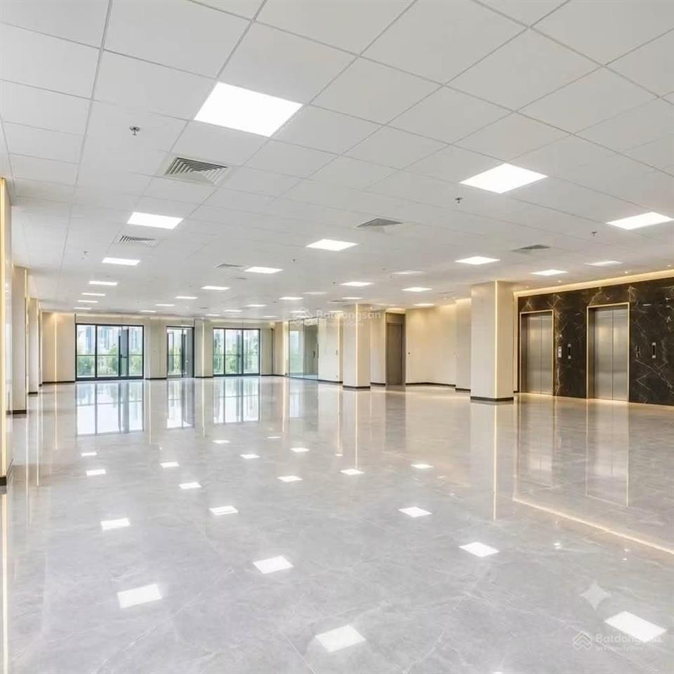 Cho thuê gấp nhà mặt phố 1000m2, 190 triệu tại phổ quang, p. 2, q. tân bình, tp. hồ chí minh