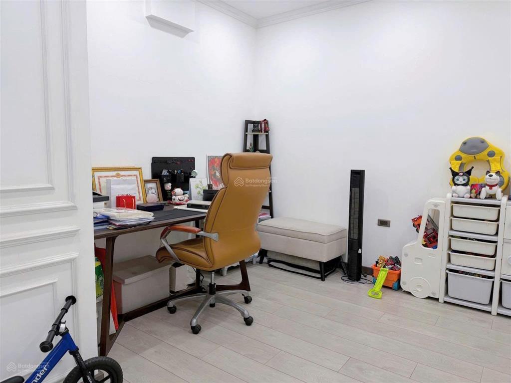 Bán căn hộ chung cư đẹp tại k35 tân mai, 10,9 tỷ, 122m2, nhiều tiện ích