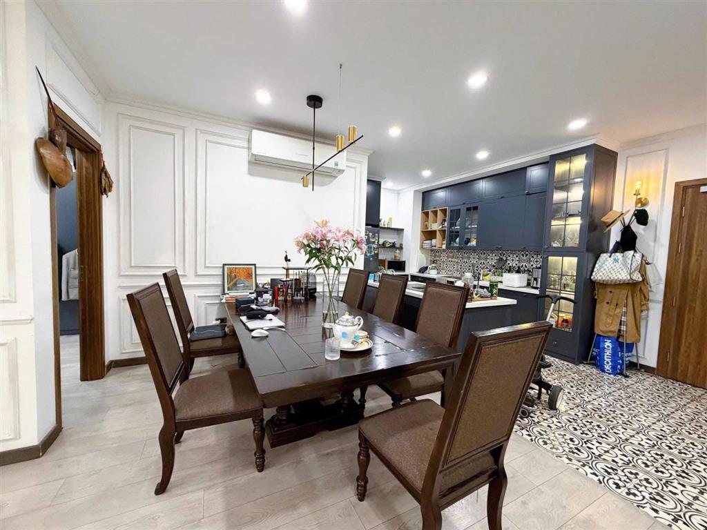 Bán căn hộ chung cư đẹp tại k35 tân mai, 10,9 tỷ, 122m2, nhiều tiện ích