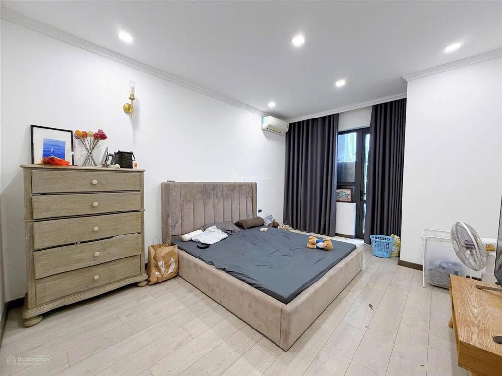 Bán căn hộ chung cư đẹp tại k35 tân mai, 10,9 tỷ, 122m2, nhiều tiện ích