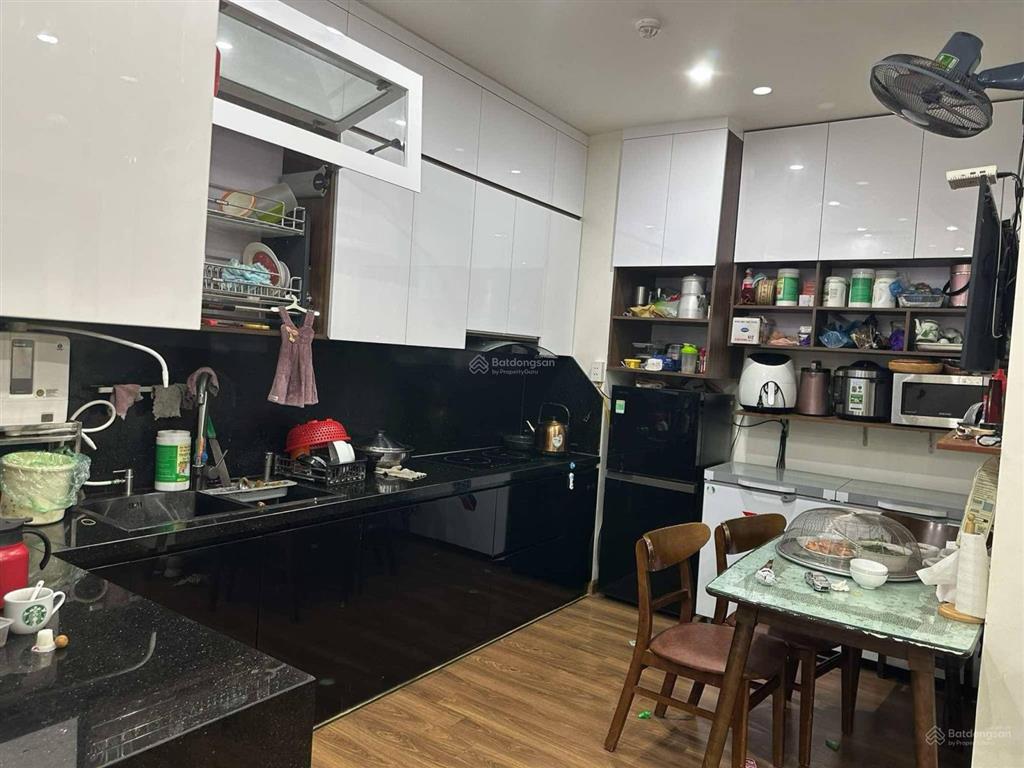 Bán căn hộ chung cư view đẹp tại k35 tân mai, 7.7tỷ, 85m2, 3pn,2vs.  0398 628 ***