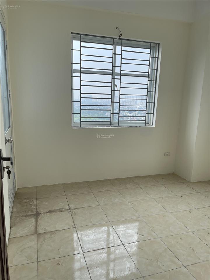 Bán cc 2pn, 1wc tại khu di dân đền lừ iii, 3,5 tỷ, 50m2 hot!