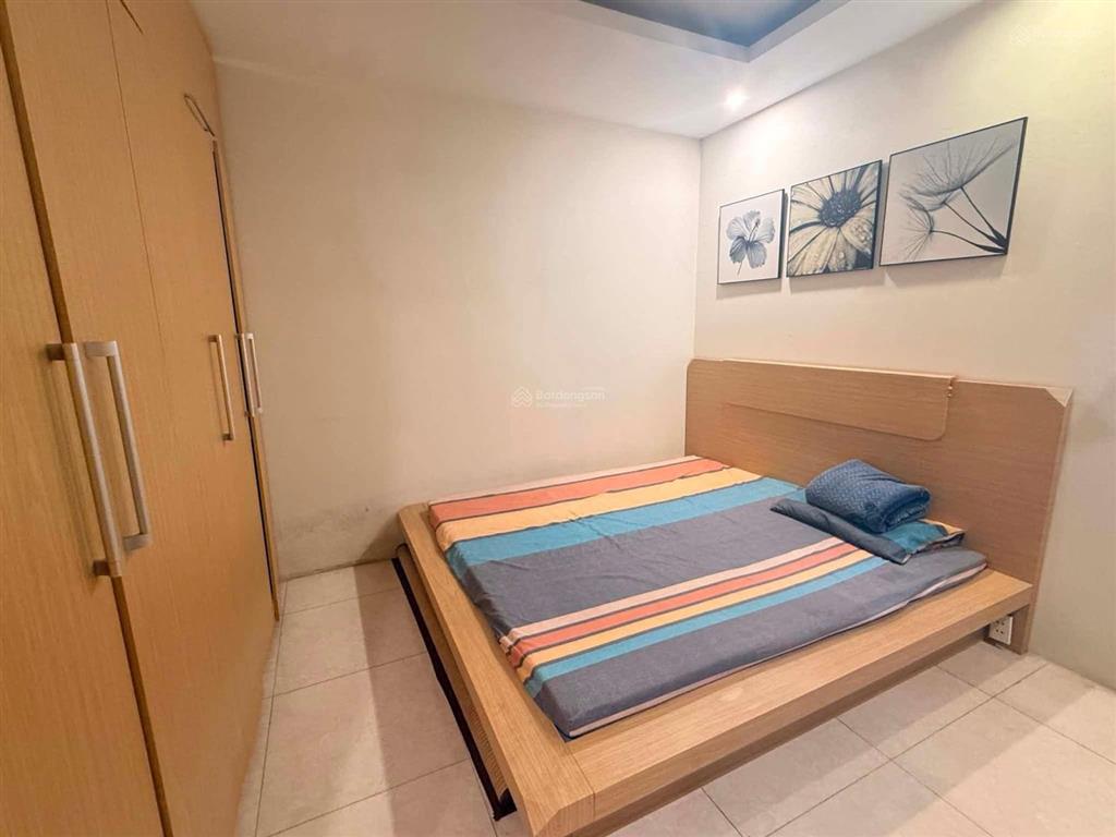 Bán gấp căn hộ 622 minh khai, 5,6 tỷ, 62m2, 2pn, 1wc, pháp lý đầy đủ.  0398 628 ***
