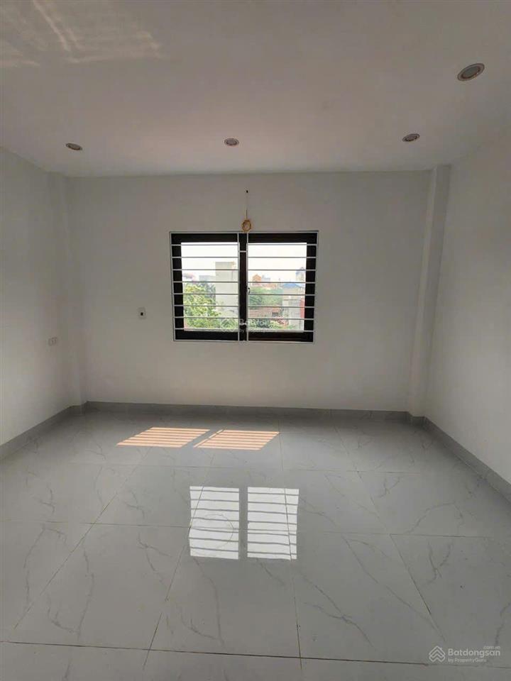 Gấp! chủ cần bán nhà 4 tầng bình minh giá chỉ 4.0** tỷ