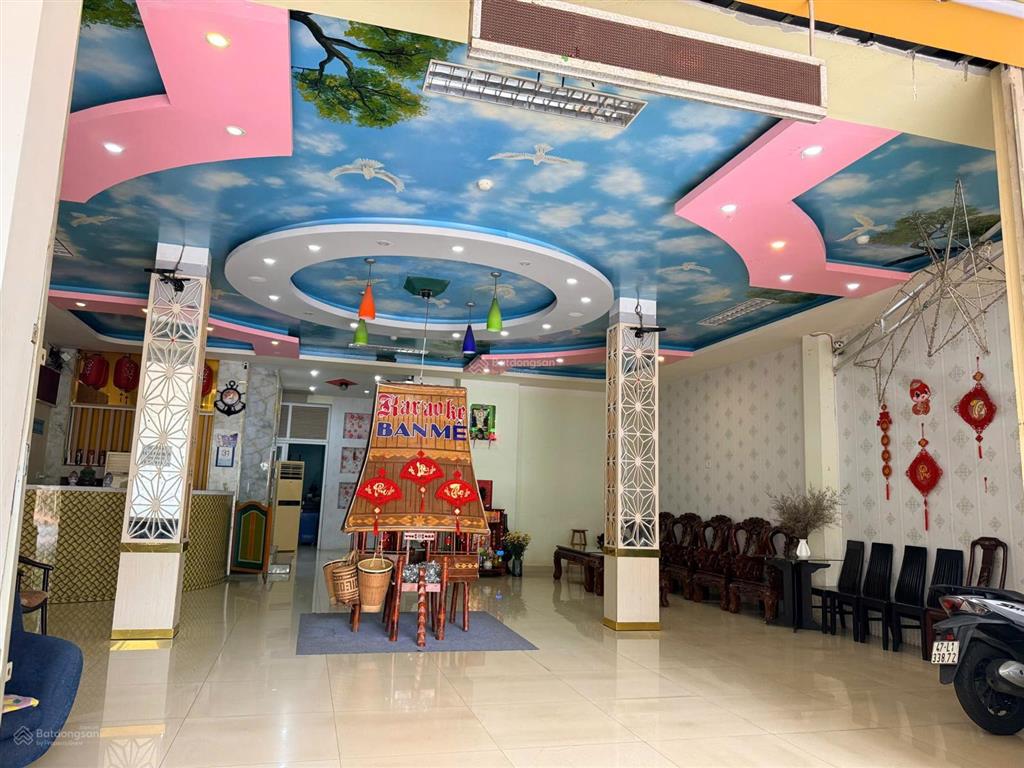 Cho thuê quán karaoke 1000m2, giá siêu hời tại f18f19, văn tiến dũng, tân an, đắk lắk