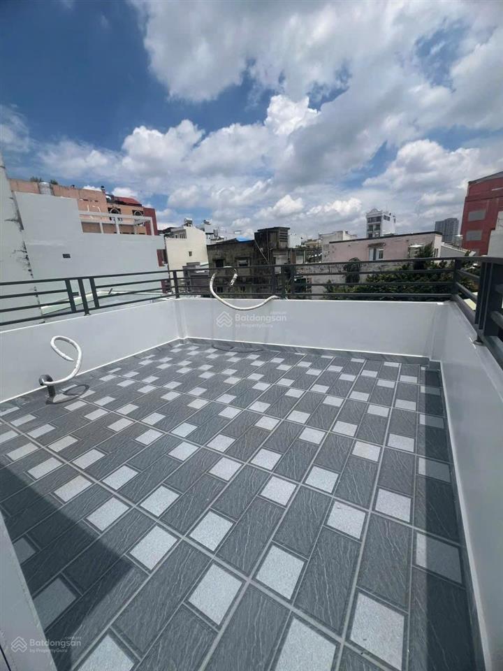 Bán nhà hậu giang quận 6 nhà 3 tầng dt 4,3m x12m giá 6,4 tỷ.