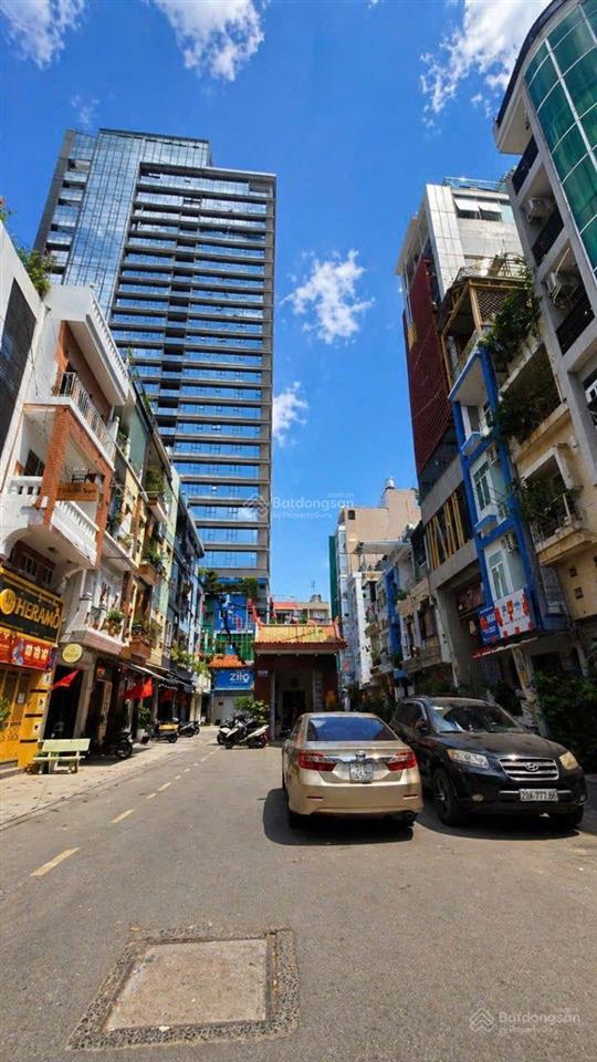 Nguyễn thị minh khai quận 1 nhà 5 tầng dt 3,1x12,2m giá 13,6 tỷ.