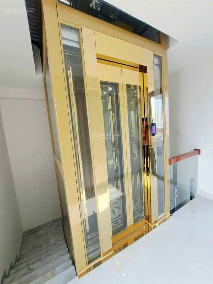 Thoại ngọc hầu tân phú nhà 6 tầng dt 4x17m giá 11,6 tỷ.