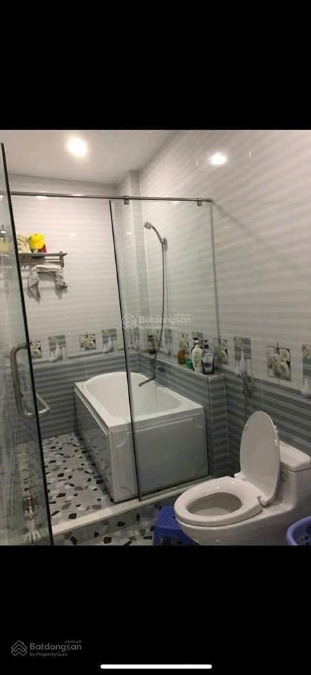 Bán nhà riêng tại hồng bàng, giá ưu đãi 6,5 tỷ, 44 m2, 4pn, 4wc, q11, hcm