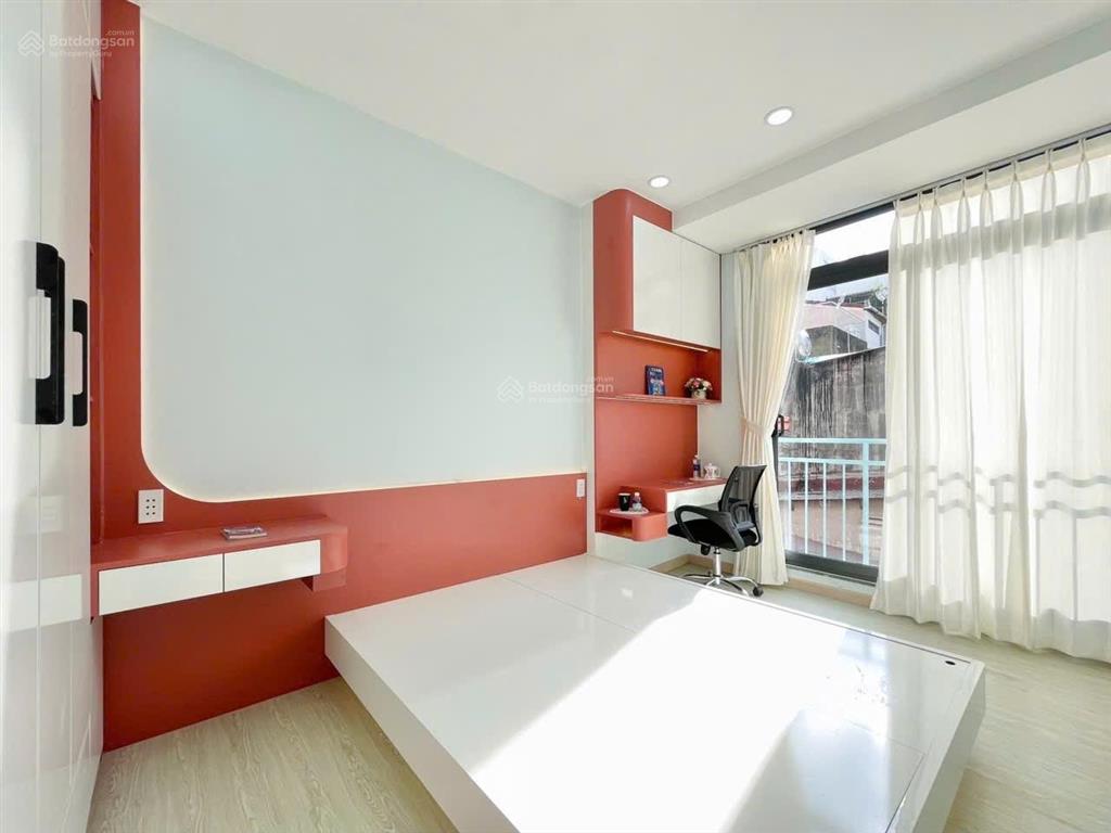 Quận 1 nhà 5 tầng siêu đẹp dt 2,9x8m giá chỉ 6,99 tỷ