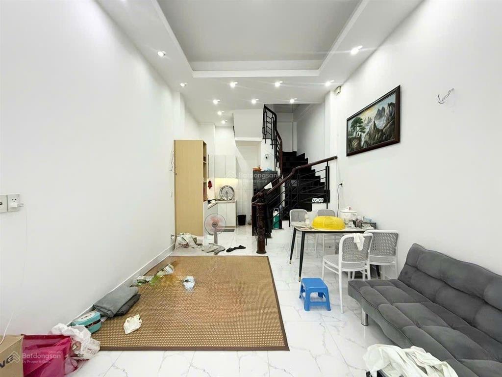 Bán nr tại lý thái tổ, 6,5 tỷ, 30m2, 3pn, 3wc, 4 tầng