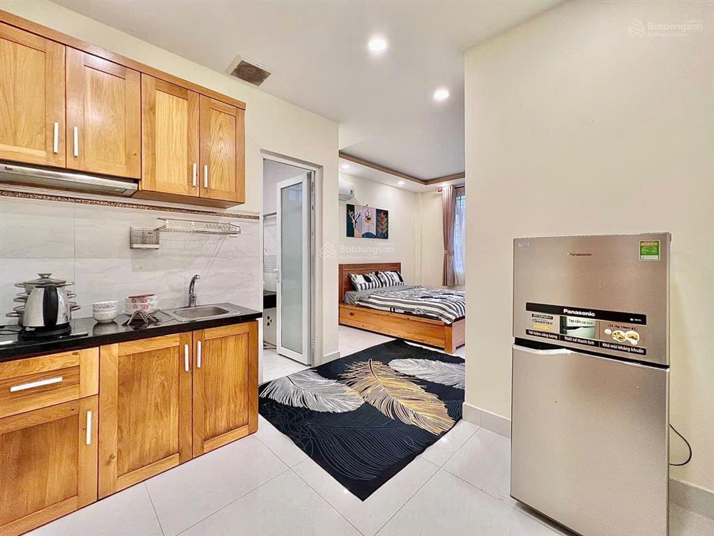 Căn hộ studio  ban công  thang máy  gần bờ kè hoàng sa  trường sa  full nt