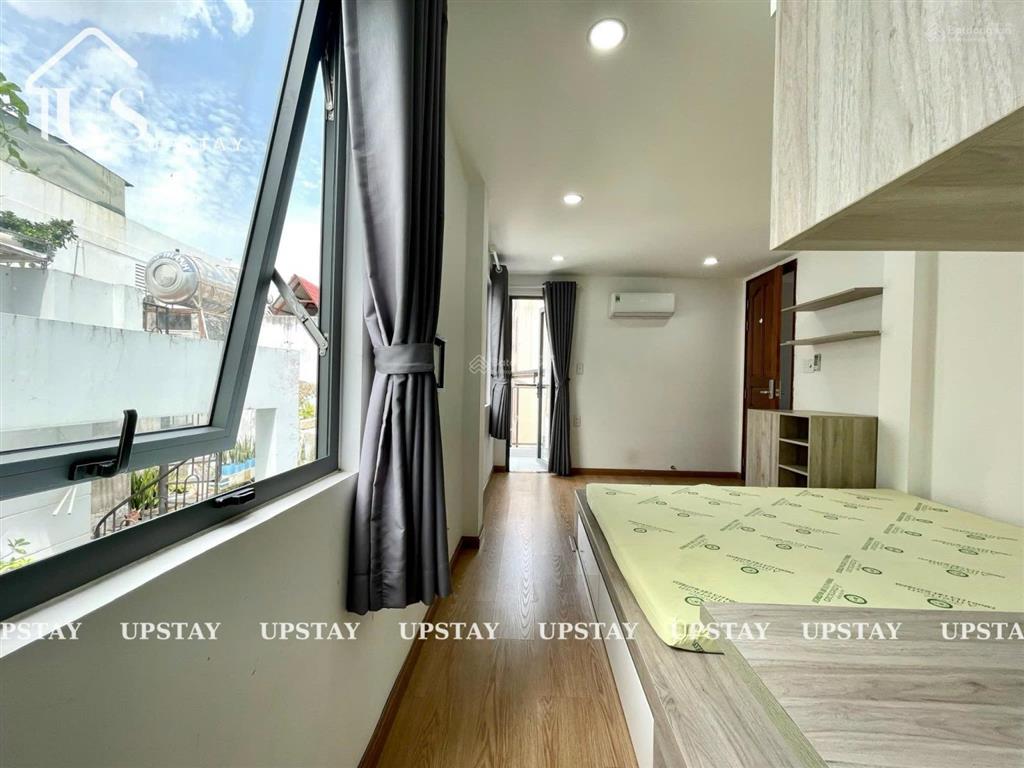 Căn hộ studio thiết kế có gu  ban công giữa trục sư vạn hạnh, tô hiế thành, toà nhà viettel
