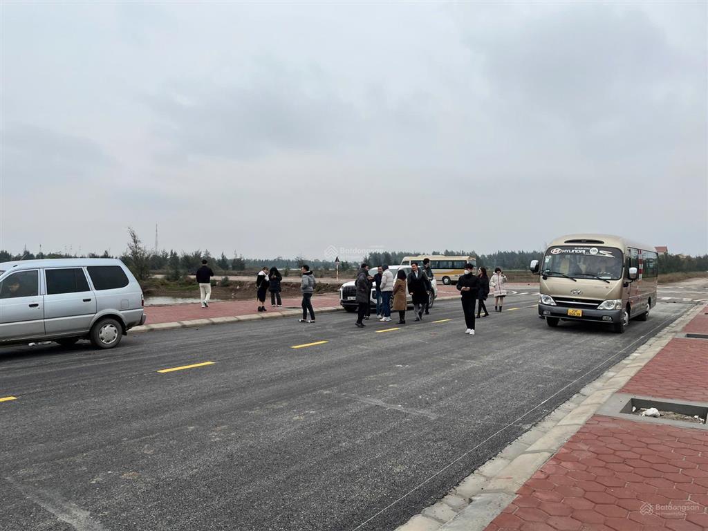 Bán đất mặt biển trung tâm tt quất lâm 102m2 mặt tiền 7m cạnh phố ẩm thực, shophouse chỉ 1,45 tỷ