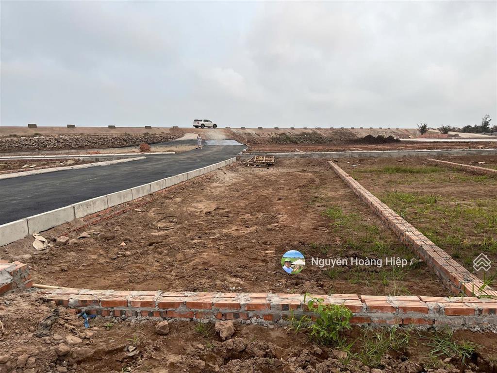 Bán 100m2 đất nền tại hải xuân, huyện hải hậu, nam định, giá cực chất chỉ 1,1 tỷ,  0968 141 ***.