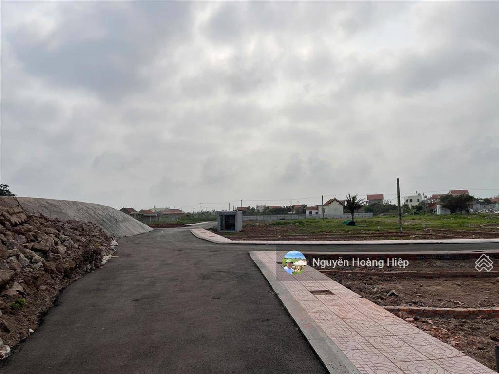 Bán lô 94m2 suất ngoại giao, trục chính, cách biển 30m chỉ 1.45 tỷ.  0968 141 ***