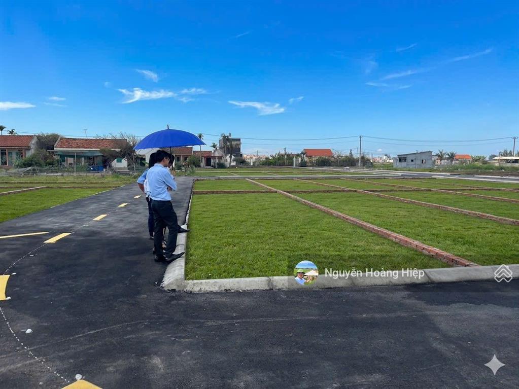 Bán lô góc 88m2 hải xuân, mặt tiền 5m, đường trục chính, cạnh bãi tắm giá 1,25 tỷ.  0968 141 ***