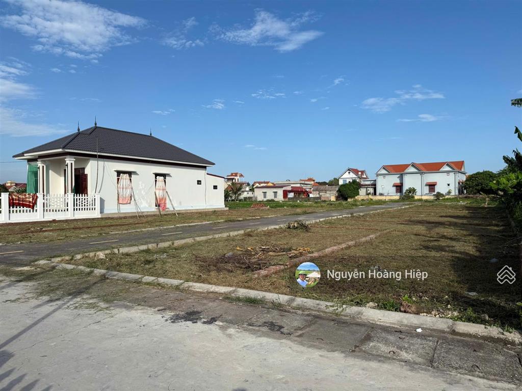 Bán đất hải xuân hải hậu nam định 100m2 cạnh bãi tắm hải xuân, khu kinh tế ninh cơ chỉ 1.3 tỷ.