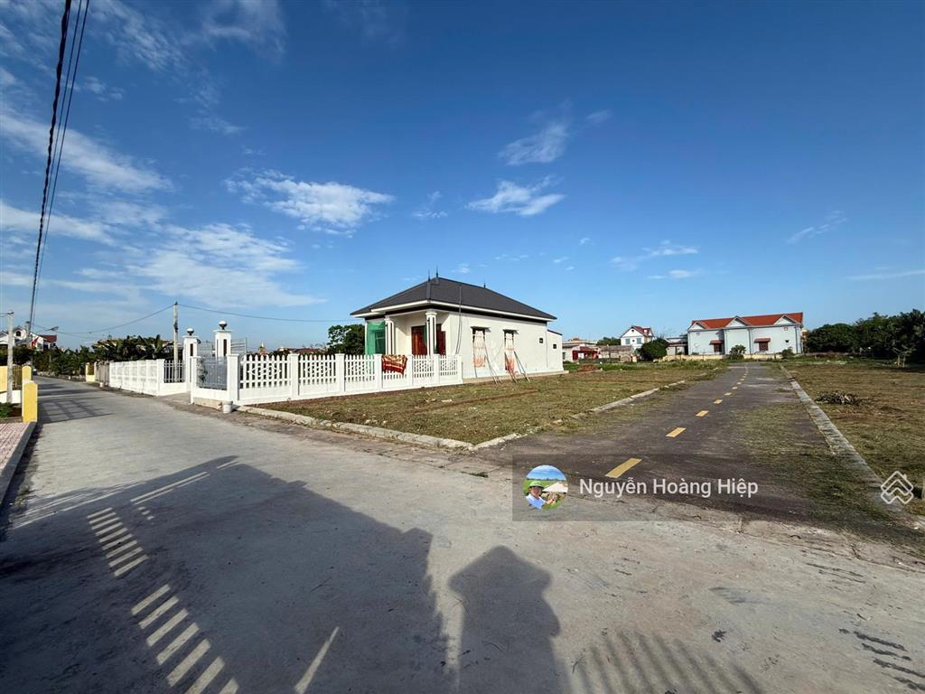 Bán đất hải xuân hải hậu nam định 100m2 cạnh bãi tắm hải xuân, khu kinh tế ninh cơ chỉ 1.3 tỷ.